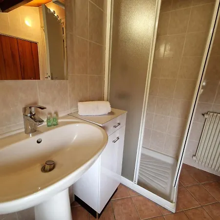 Holiday home Chez Maurice Maison Familiale & Campagne Mazaye