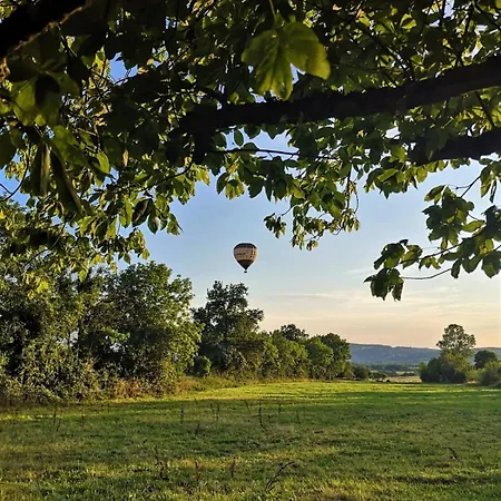 Chez Maurice Maison Familiale & Campagne Holiday home *